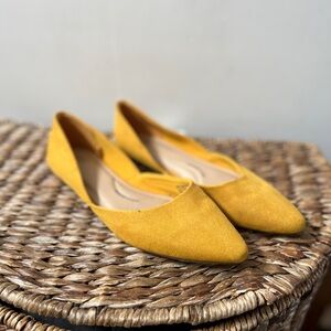 Time and Tru flats size 9.5 like new